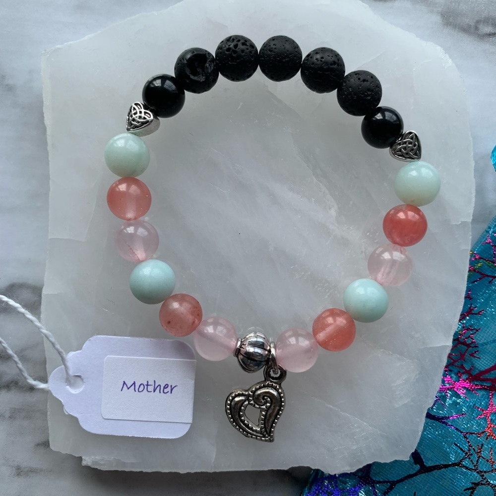 2/30$ 🔮 Mother Gemstone Bracelet